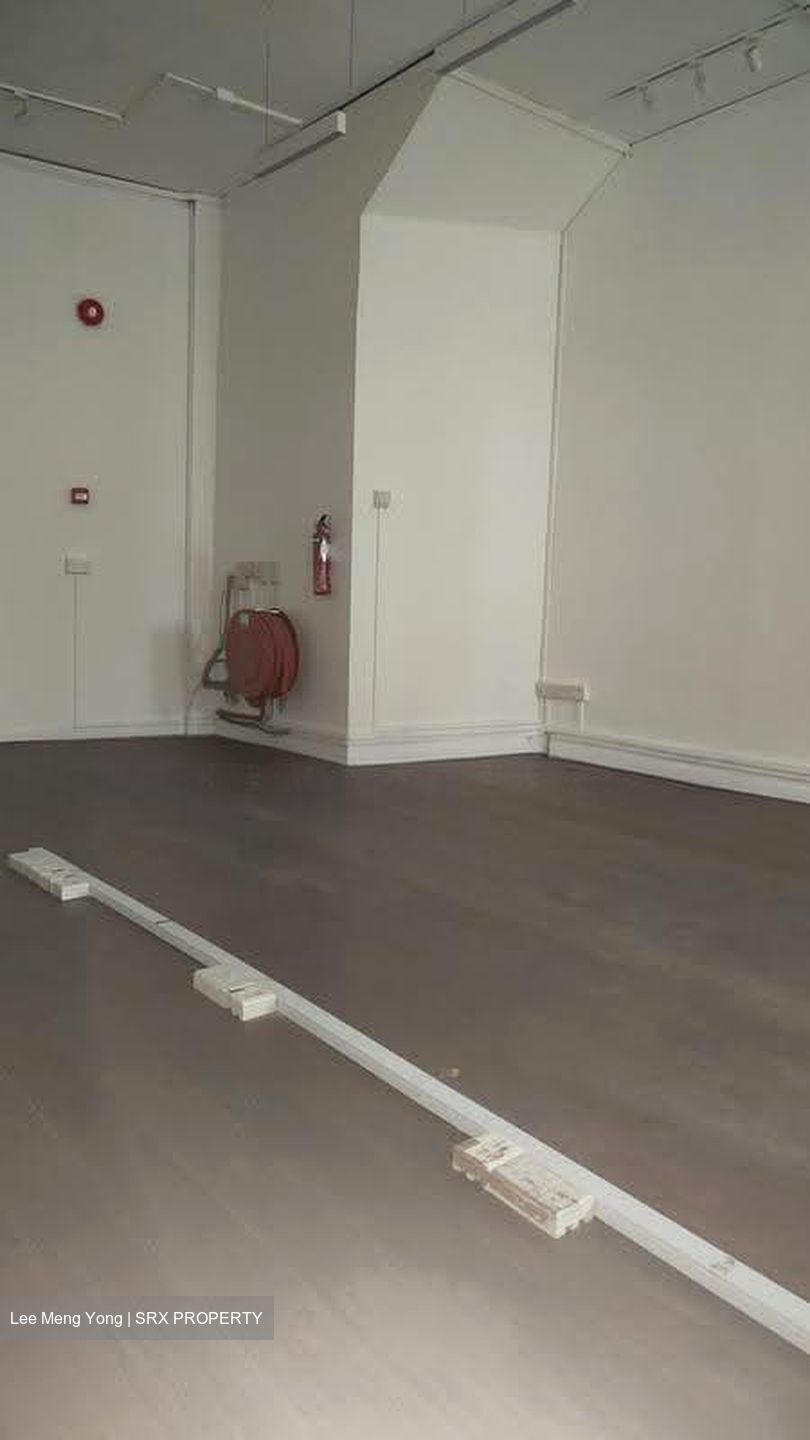 South Bridge Road (D1), Office #636785521